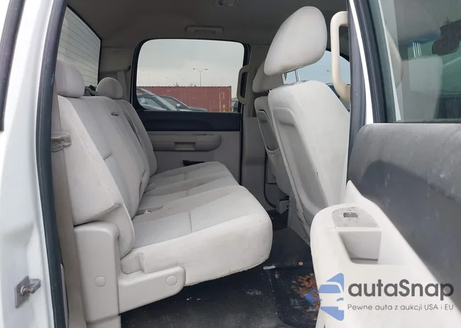 1GCHC23K58F142548: 38842667