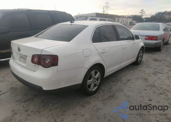 3VWRM71K79M097158: 38860706