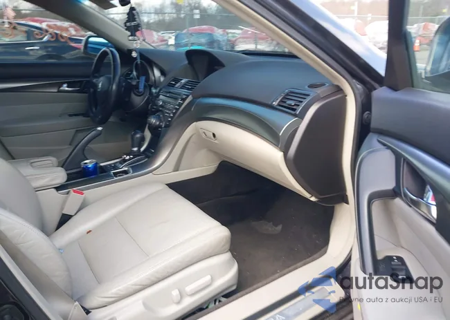 19UUA8F56CA005347: 38867084