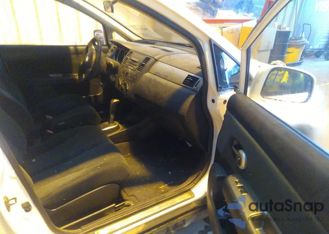 3N1BC1CP7BL511132: 38872615