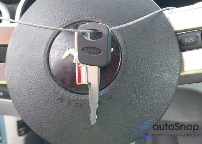 1ZVHT80N485140763: 38900533