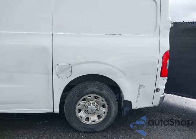 1N6AF0LX1DN105941: 38901576