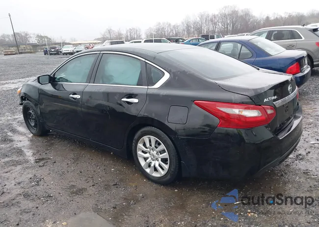 1N4AL3AP5JC149311: 38900930