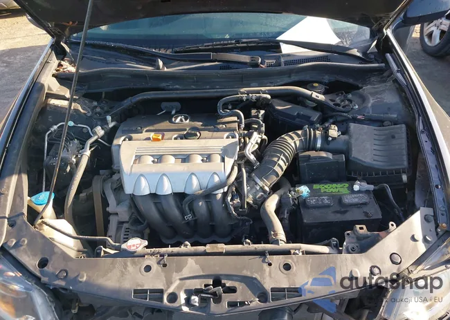 JH4CU2F88CC015423: 38916524