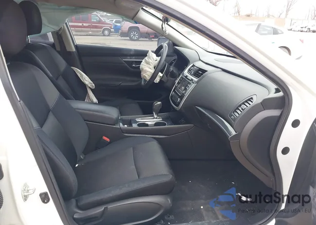 1N4AL3AP2JC113043: 38916530