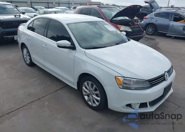 3VWD07AJ1EM413600: 39915757