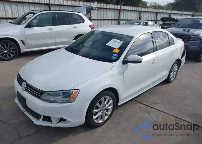 3VWD07AJ1EM413600: 39915757