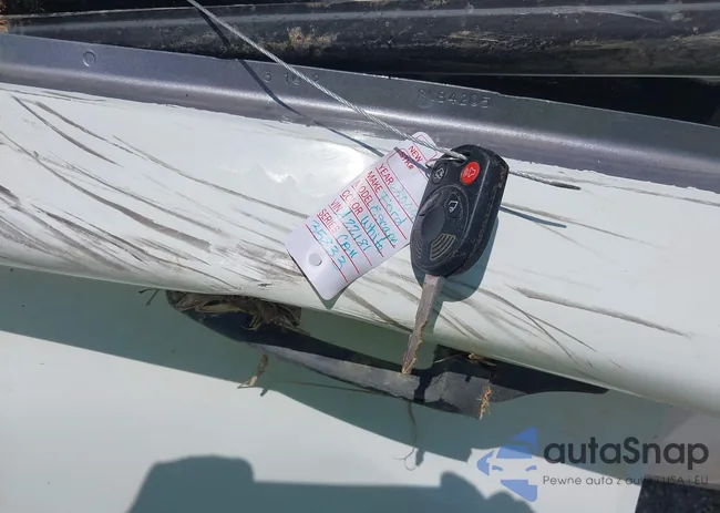 1FMCU03779KA22181: 39915908