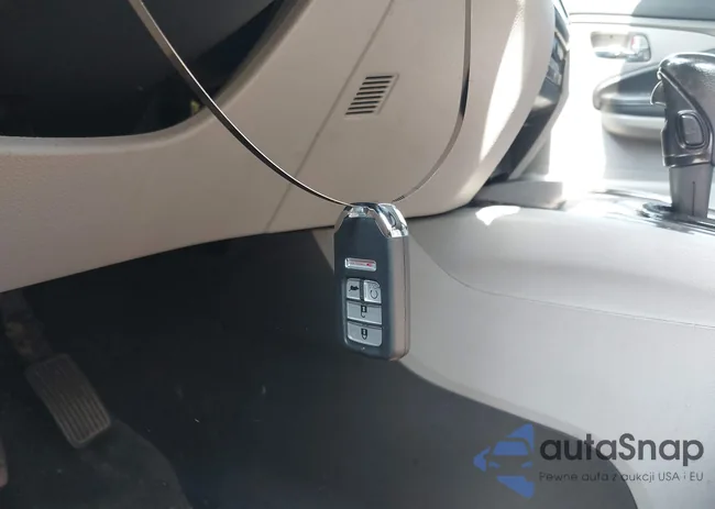 5FNYF6H88GB114662: 39919682