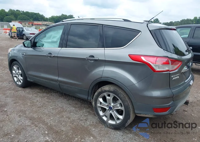 1FMCU0J96EUD35631: 39922356