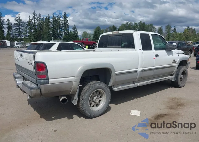 3B7KF2368XG185374: 39926478