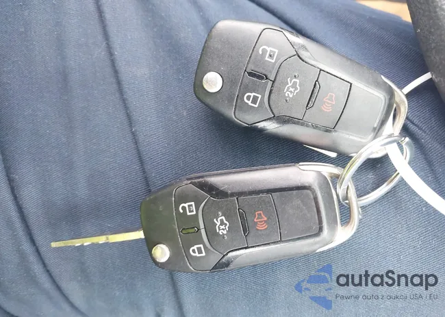 1FA6P0HD9G5115955: 39928451