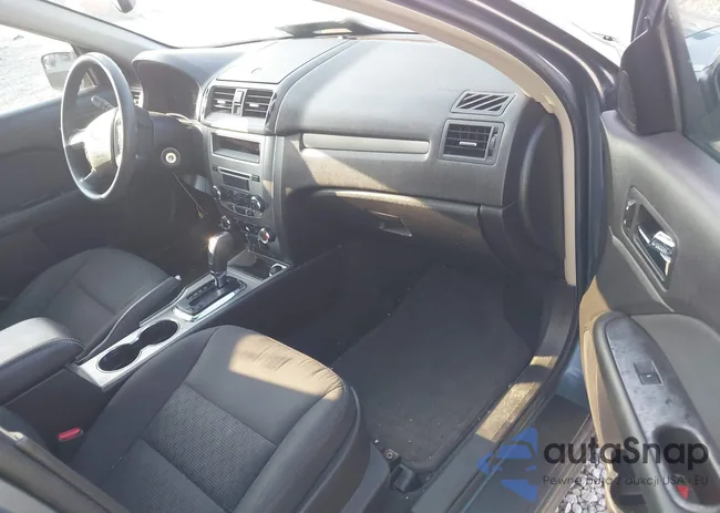 3FAHP0HA0BR255834: 39928199