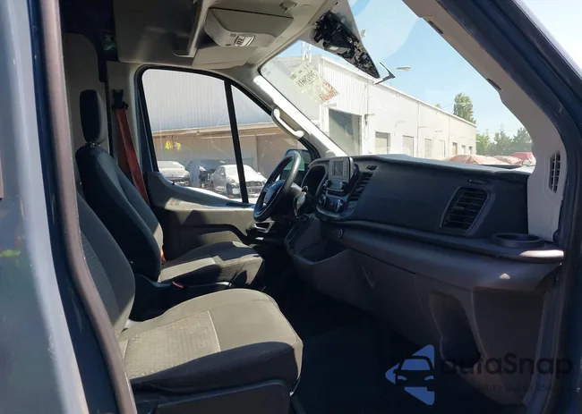 1FTBR3X82LKA27995: 39929618