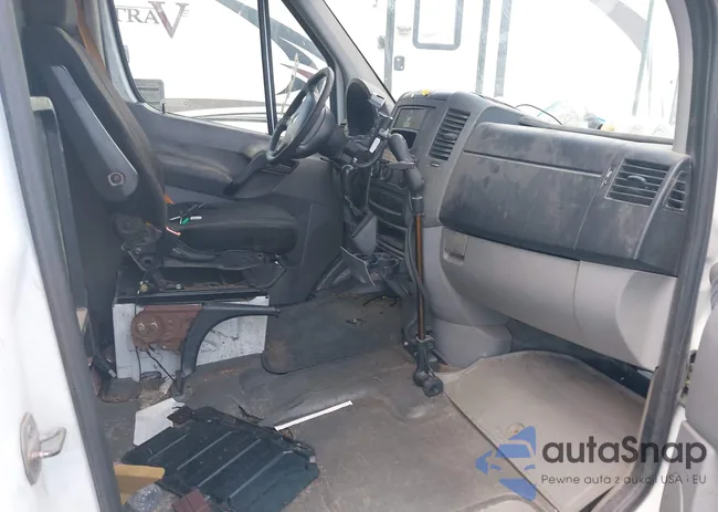 WD3PE8CB5B5605692: 39932911