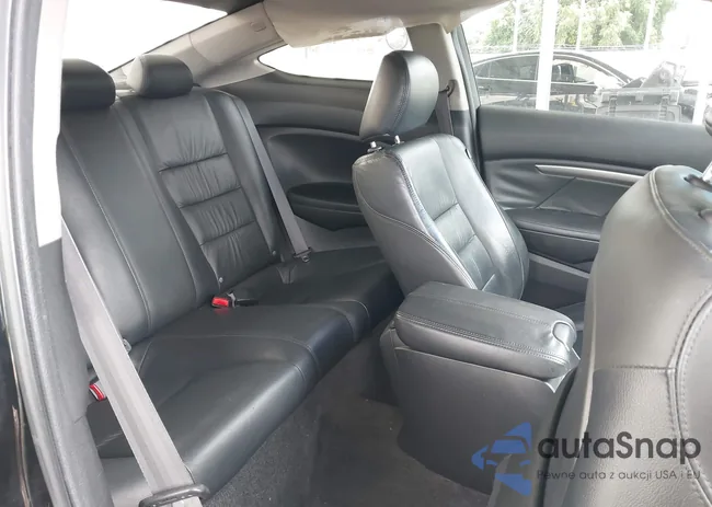 1HGCS22858A006907: 39933772