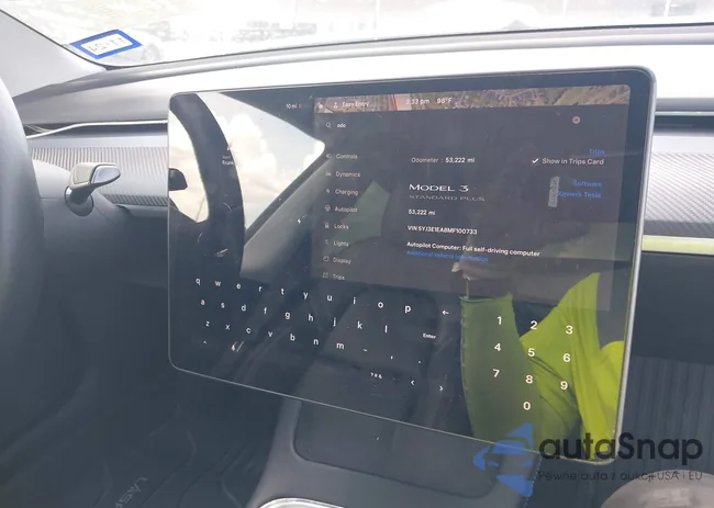 5YJ3E1EA8MF100733: 39934919