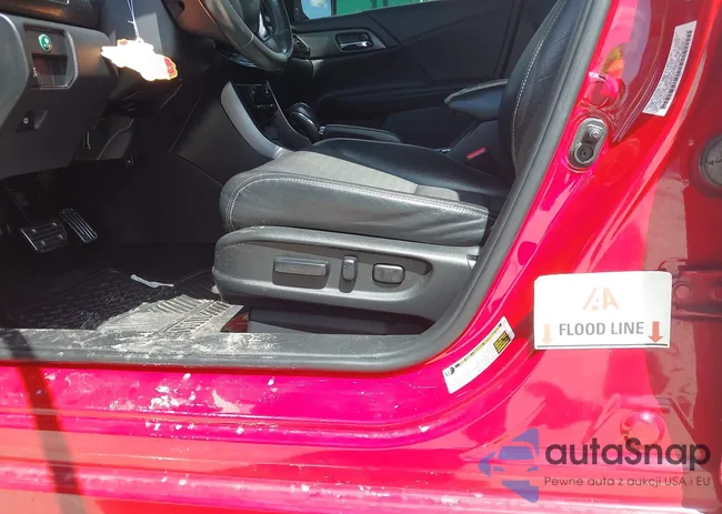 1HGCR2F58GA245877: 39934245