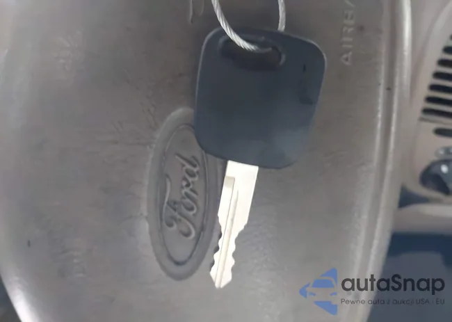 1FTRW08L42KC66472: 39935795