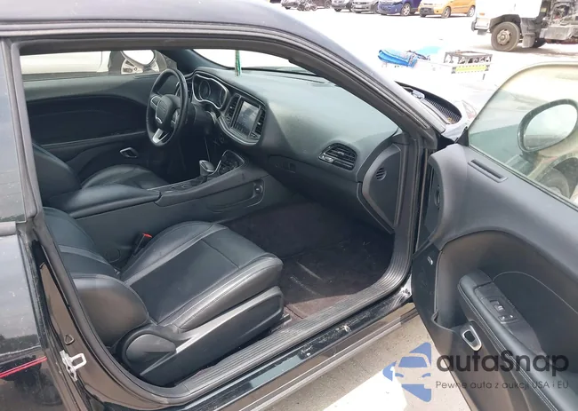 2C3CDZAG3HH567395: 39937786