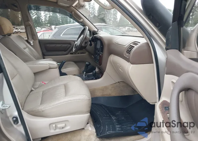 JT3HT05J0X0039052: 39937819