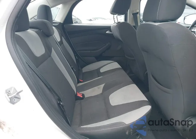 1FADP3F28EL395872: 39939404