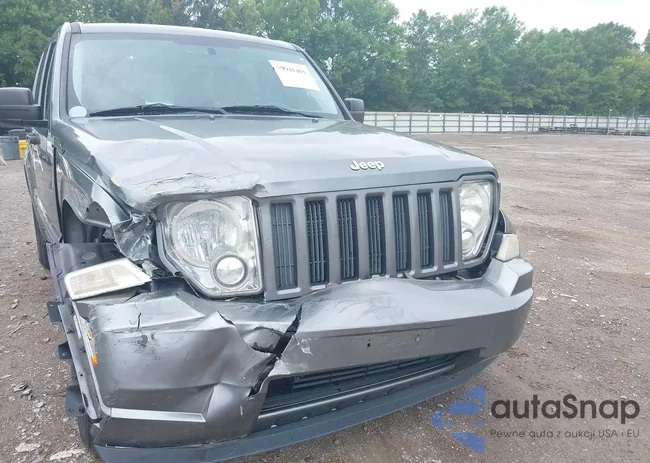 1C4PJLAK2CW174747: 39941401