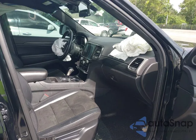 1C4RJEAGXMC657311: 39942433