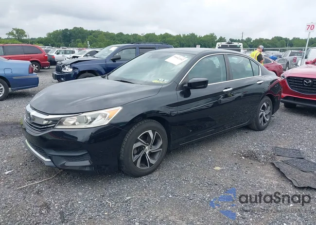 1HGCR2F42GA075121: 39942202