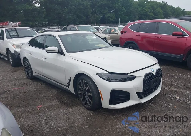 WBA63AV09NFM26321: 39943214