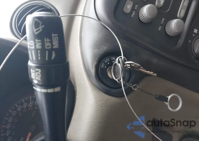 1G2NE52EX5M252744: 39944938