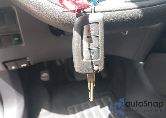 JN8BT3BA0PW433028: 39950346