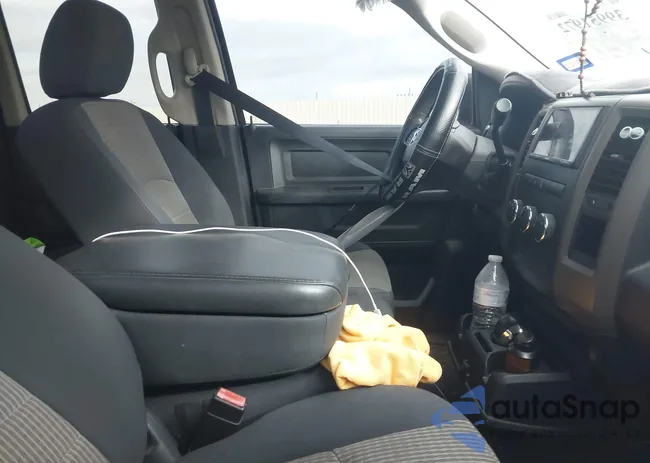 1C6RD6FP6CS118122: 39951972