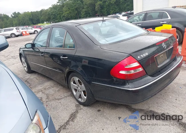 WDBUF70J73A125902: 39952024