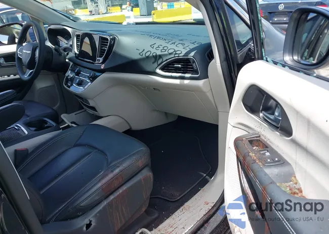 2C4RC1BG3PR620985: 39956773