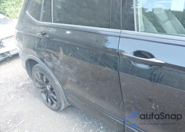 3VV2B7AX4LM086536: 39957753