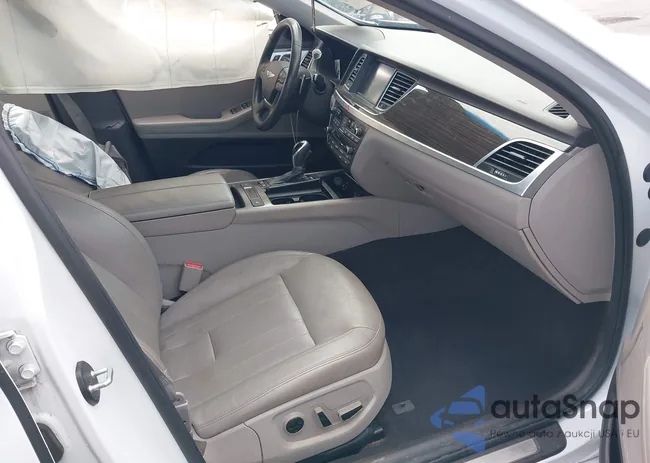 KMHGN4JE2HU204011: 39958812