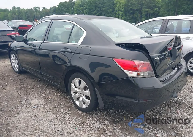 1HGCP26719A027032: 39961143