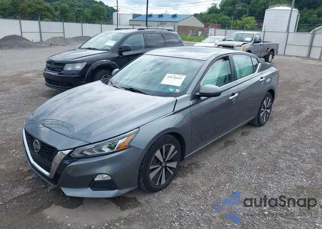 1N4BL4DV0MN329261: 39970665