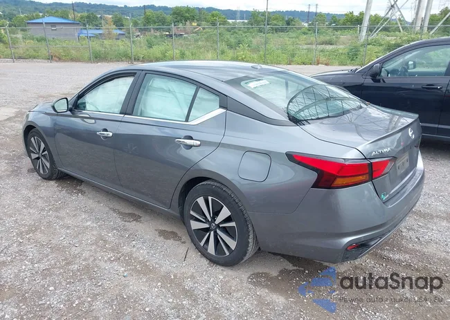 1N4BL4DV0MN329261: 39970665