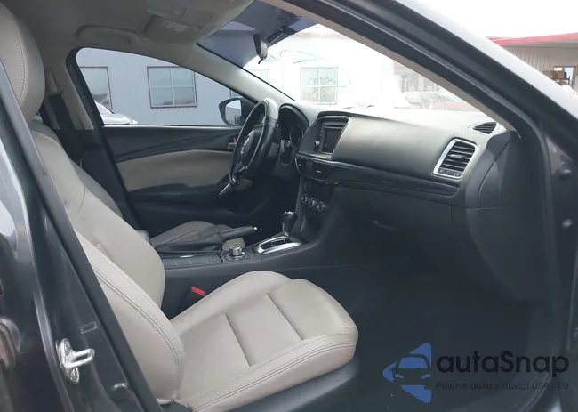 JM1GJ1V53E1111410: 39973678