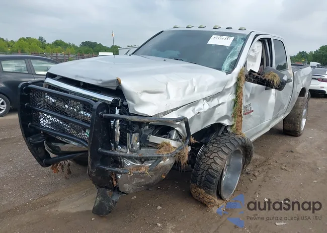 3C6UR5CL2HG517390: 39976437