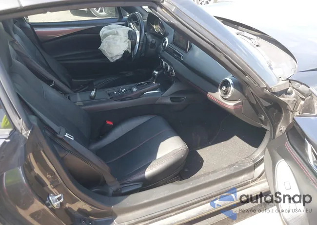 JM1NDAM71H0106881: 39978571