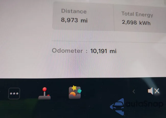 5YJ3E1EC3PF621008: 39978652