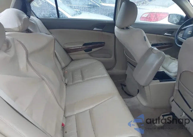 1HGCP26808A101225: 39983762