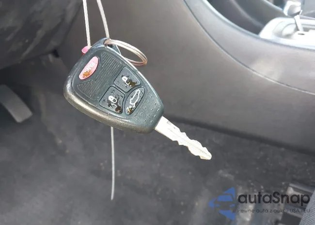 1C3CDZAG1CN255026: 39983853