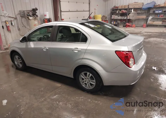 1G1JC5SH2G4136704: 39983982