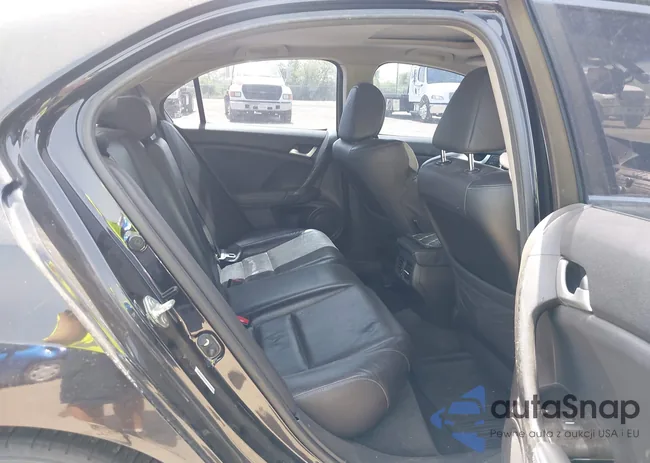 JH4CU2F48CC010378: 39984075