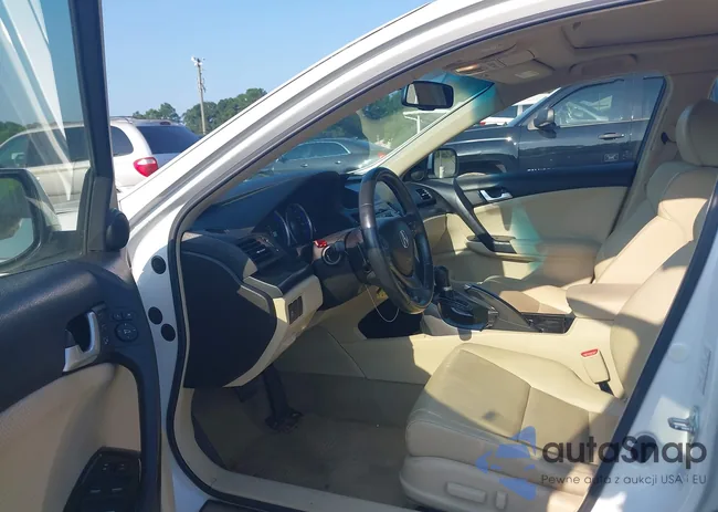 JH4CU2F46DC012423: 39985472