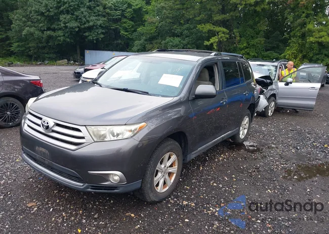 5TDBK3EH8DS189583: 39985478